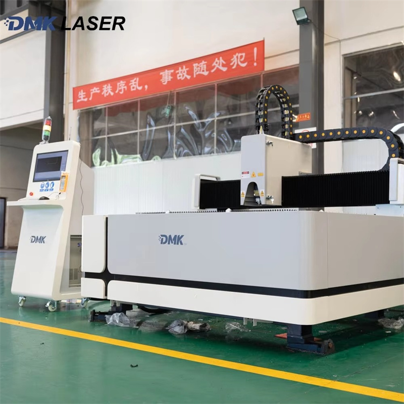Single Table TQL-F3000-3015 Op - Industrial Laser Metal Cutter 评论和价格